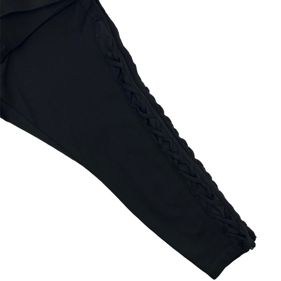 Torrid Women’s Plus Size Black Pointe Side Mesh Lattice Luxe Legging Size 2X - Picture 8 of 11